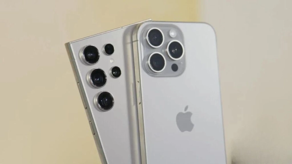 Camera 50MP của Galaxy S24 đối đầu camera 48MP của iPhone 15 trong bài đánh giá Galaxy S24 vs iPhone 15.